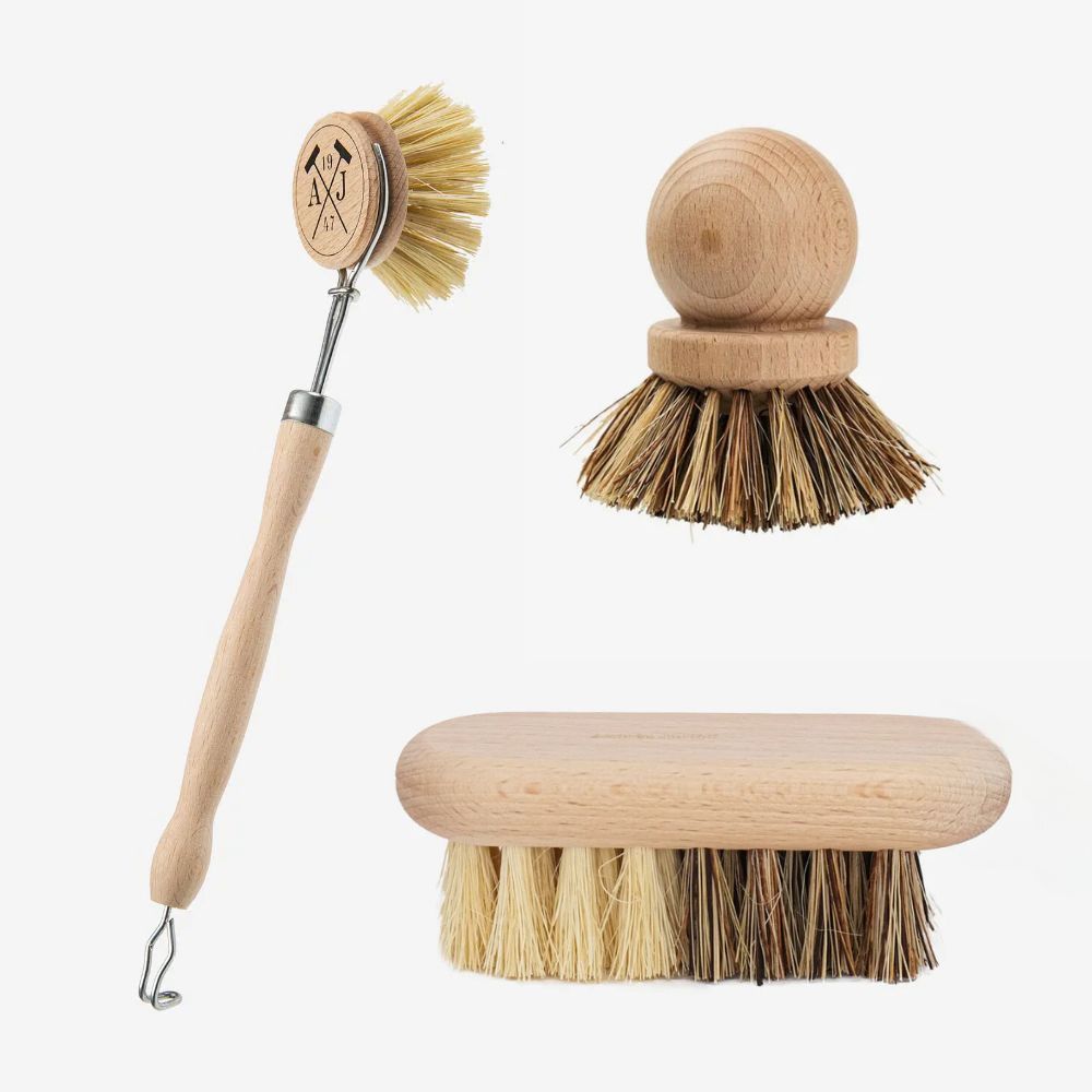 Dish brush head