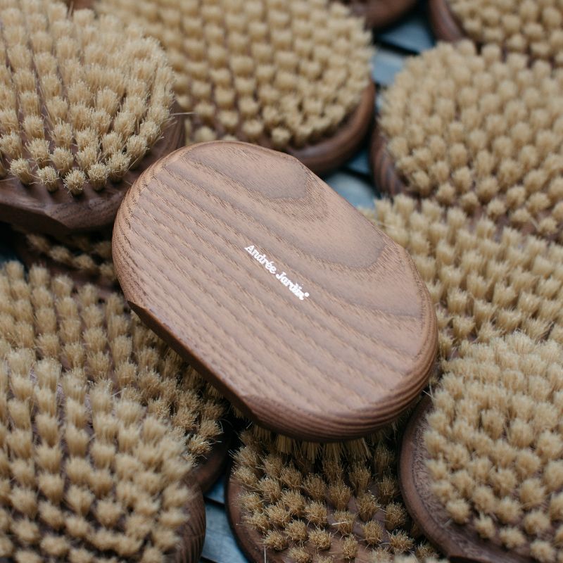 fabrication-brosse-massage-nantes