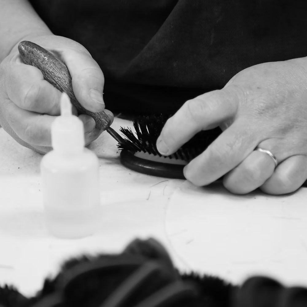 Brosse à cheveux en poils de sanglier