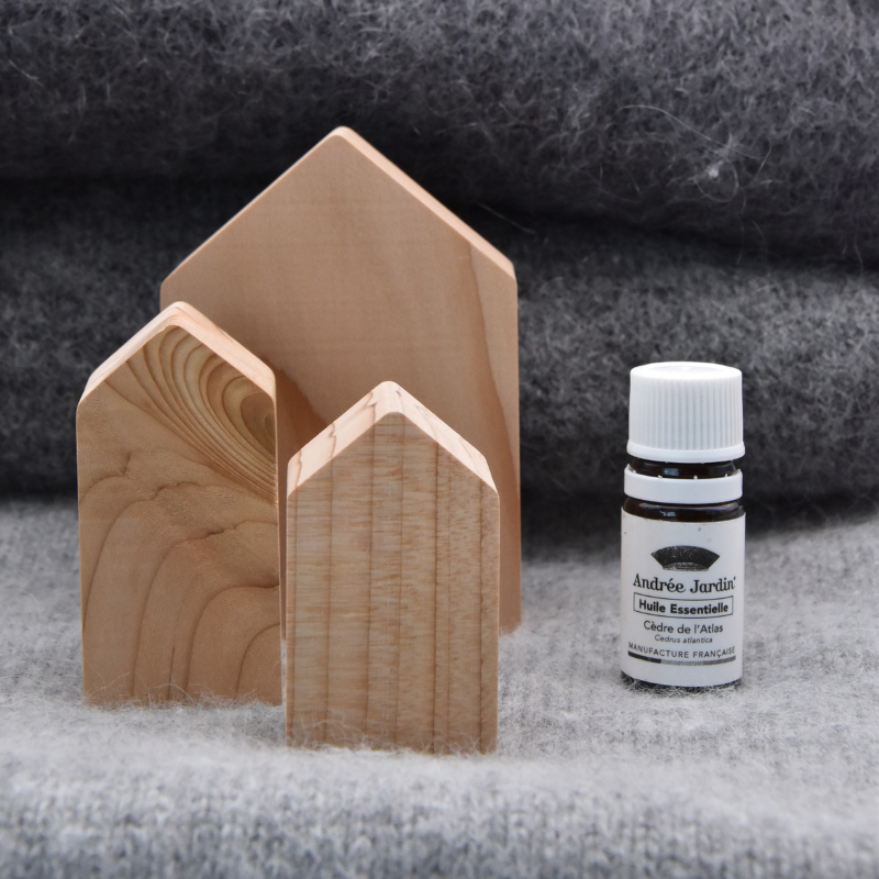 maisons-cedres_huile-cedre-dressing