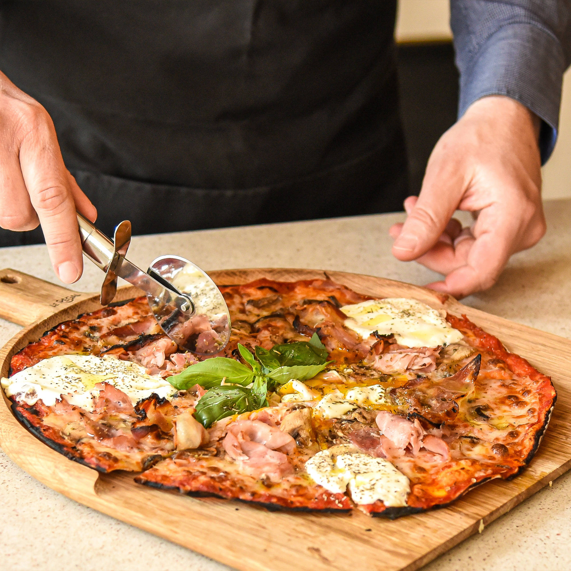 planche pizza reine