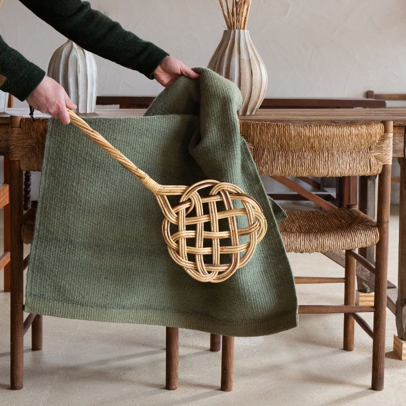 Wicker carpet beater