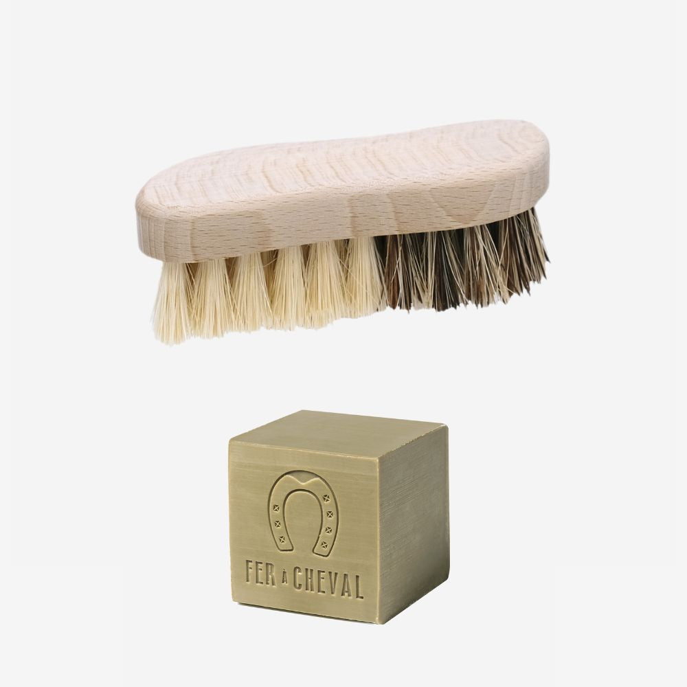 Brosse ménage + Savon Olive [Petits défauts]