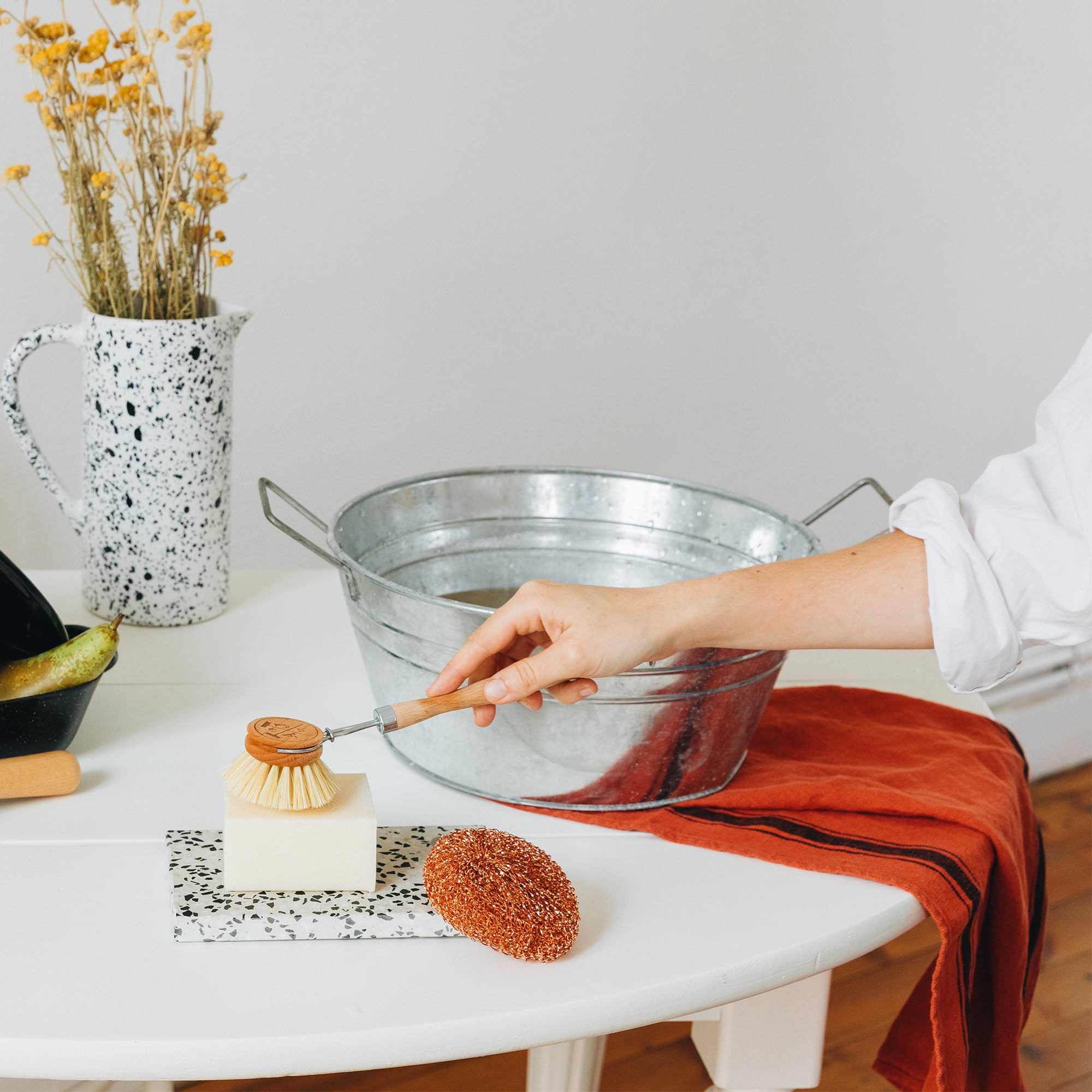 Brosse à vaisselle en bois avec tête remplaçable - Andrée Jardin